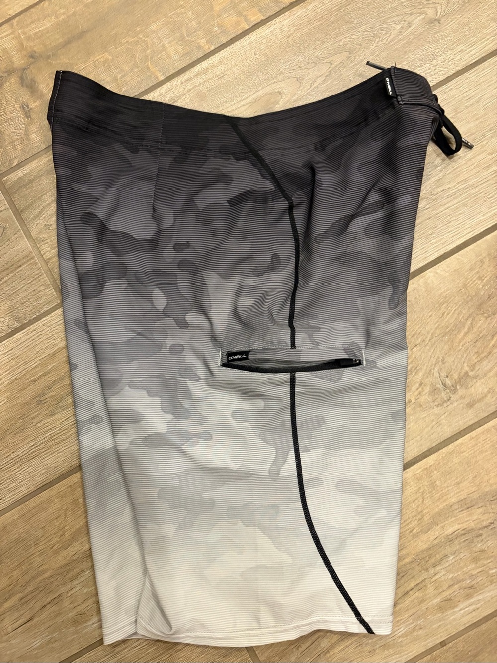 O'Neill Men's Gray Ombre Camo Swim Trunks size 31 - Picture 5 of 7